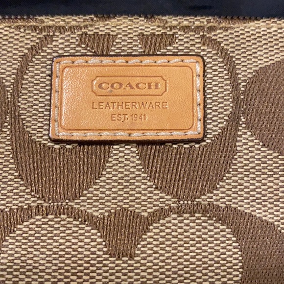 Coach Wristlet - Picture 3 of 6